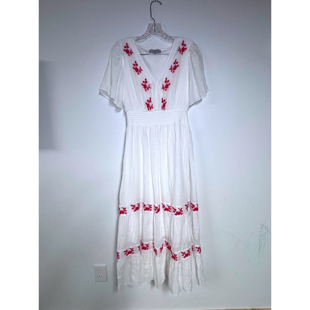 White Boho Floral Embroidered Maxi Dress V-Neck Smocked Waist Short Sleeve Lined
